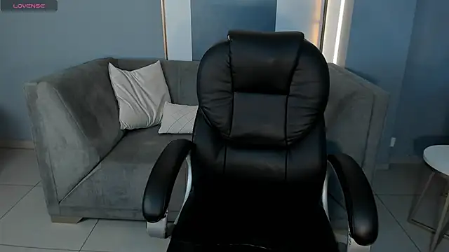 JadeEvansX online show from February 2026 06:18:02 PM