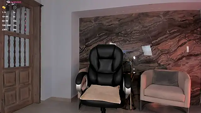 MaryLewis  online show from October 2025 12:37:01 PM