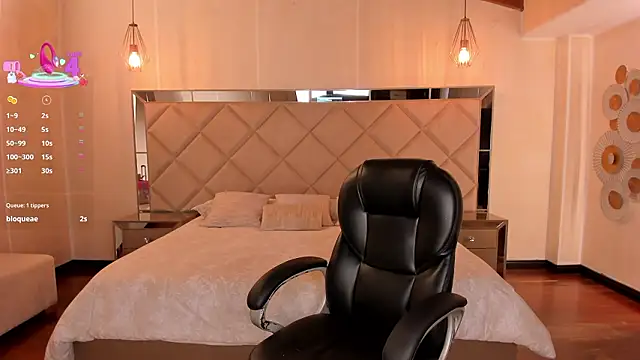 MaryLewis  online show from February 2026 12:37:01 PM