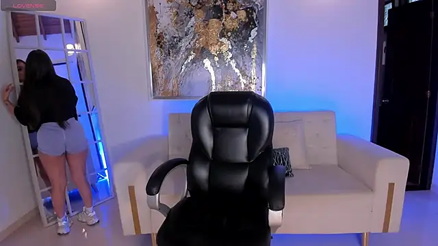 MaryLewis  online show from February 2025 11:54:01 AM