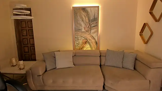 KateSunder online show from October 2025 01:45:01 PM