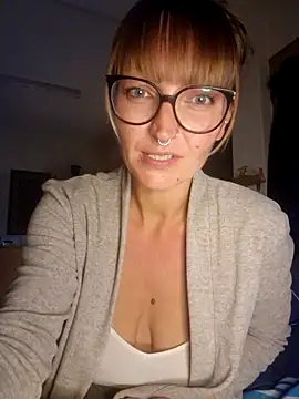 MissMialicious online show from March 2025 08:05:01 PM