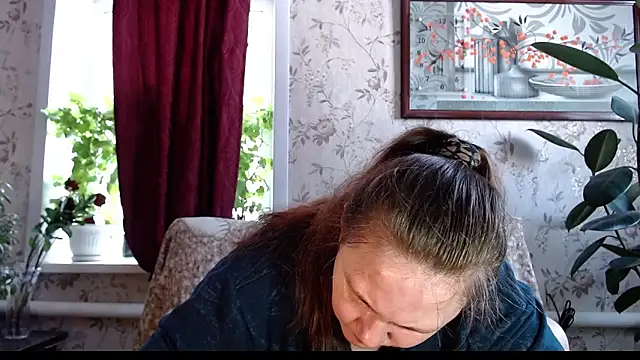 Snapshot of EmilyDoth chatting on March 2026 05:51:02 AM EmilyDoth online show from March 2026 05:51:02 AM