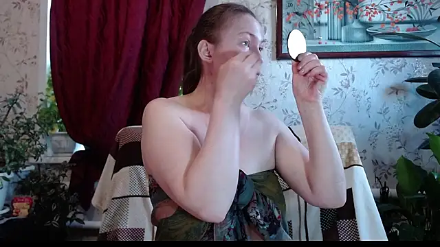 Snapshot of EmilyDoth chatting on May 2026 03:48:01 AM EmilyDoth online show from May 2026 03:48:01 AM