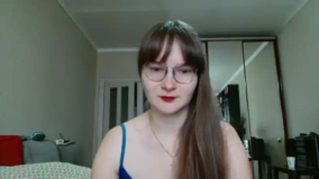 KiraGoldens online show from June 2026 06:32:02 AM
