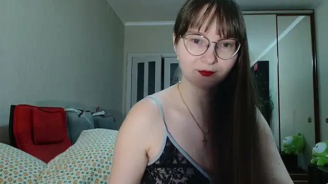 KiraGoldens online show from April 2026 07:03:02 AM