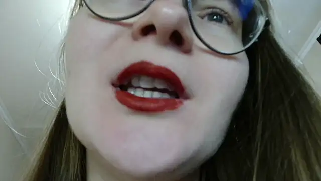 KiraGoldens online show from October 2025 06:27:01 AM