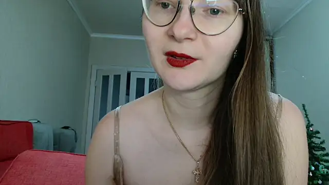 KiraGoldens online show from January 2026 07:34:01 AM