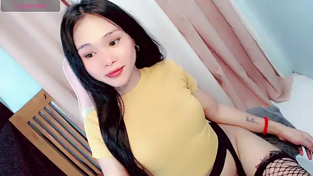 amomentoflust69 online show from May 2026 12:09:01 PM