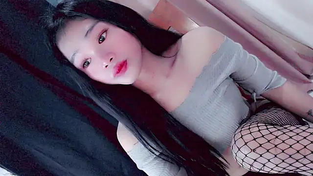 Snapshot of amomentoflust69 chatting on February 2026 06:02:01 AM amomentoflust69 online show from February 2026 06:02:01 AM