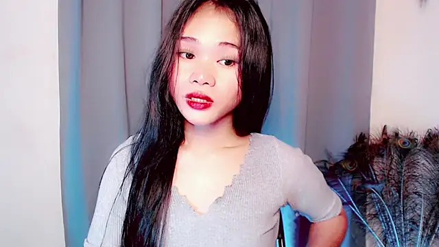 Snapshot of amomentoflust69 chatting on February 2026 05:07:01 AM amomentoflust69 online show from February 2026 05:07:01 AM