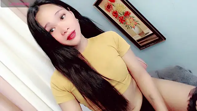 amomentoflust69 online show from May 2026 10:43:01 AM
