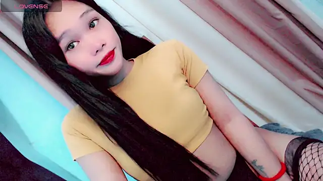 Snapshot of amomentoflust69 chatting on June 2026 11:11:02 AM amomentoflust69 online show from June 2026 11:11:02 AM
