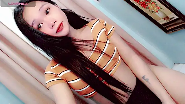 Snapshot of amomentoflust69 chatting on June 2026 10:36:02 AM amomentoflust69 online show from June 2026 10:36:02 AM