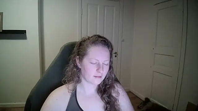 Snapshot of Girlnina-1995 chatting on March 2025 06:46:01 PM Girlnina-1995 online show from March 2025 06:46:01 PM