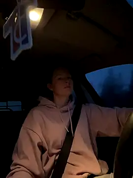 Snapshot of Girlnina-1995 chatting on November 2025 05:45:01 AM Girlnina-1995 online show from November 2025 05:45:01 AM