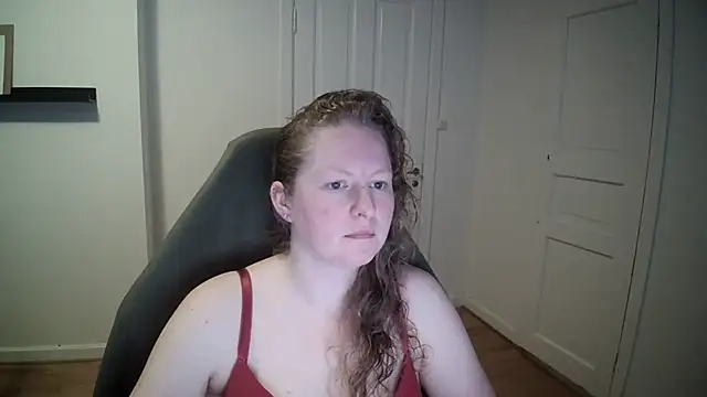 Snapshot of Girlnina-1995 chatting on March 2025 11:22:02 AM Girlnina-1995 online show from March 2025 11:22:02 AM
