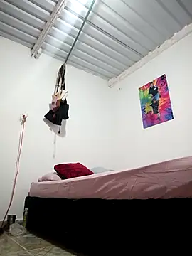 Bigassmommy x online show from March 2026 01:17:01 PM