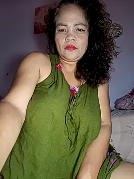 hotbabes163 online show from December 2025 06:15:01 AM