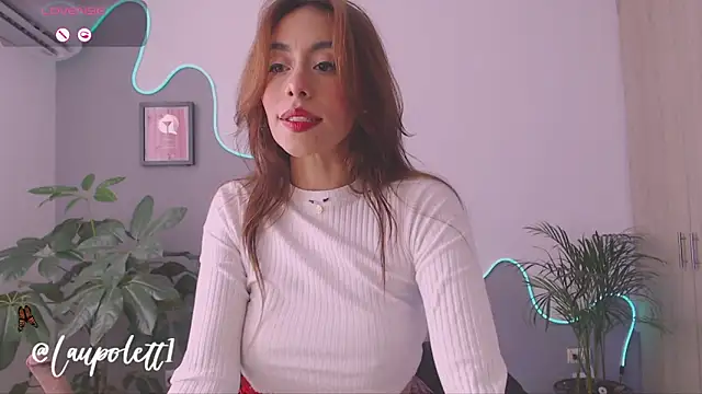 LauPolett online show from March 2025 08:52:01 PM