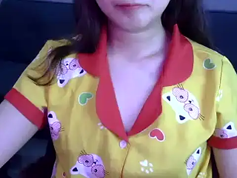 Bee 2k online show from March 2026 04:13:01 AM