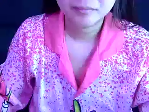 Bee 2k online show from September 2025 04:51:02 AM