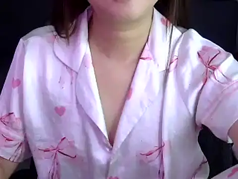 Bee 2k online show from October 2025 05:06:02 AM