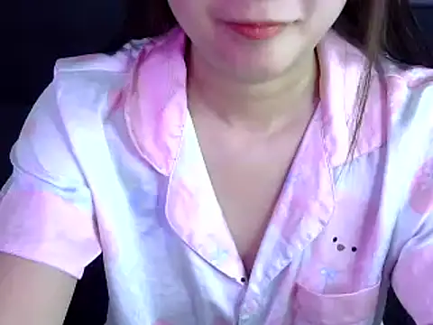 Bee 2k online show from November 2025 04:55:01 AM