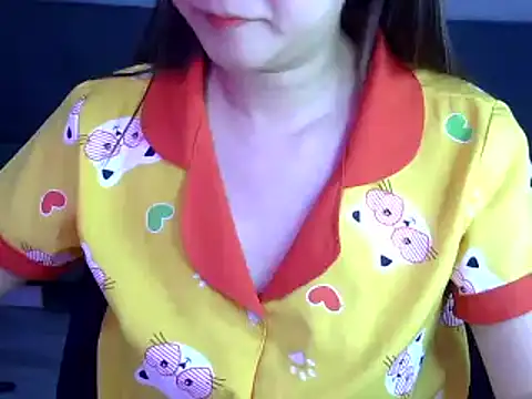 Bee 2k online show from November 2025 04:49:02 AM