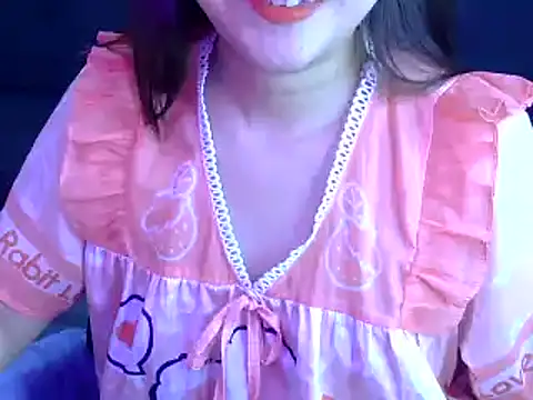 Bee 2k online show from October 2025 04:46:02 AM