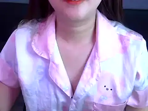 Bee 2k online show from December 2025 04:59:01 AM