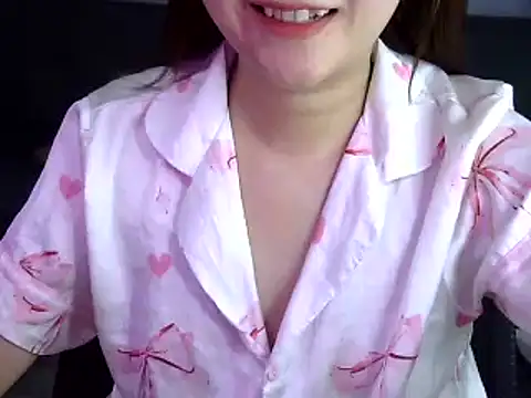 Bee 2k online show from December 2025 04:46:02 AM