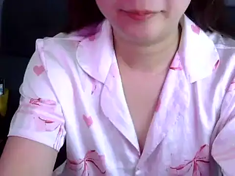 Bee 2k online show from March 2026 04:14:01 AM