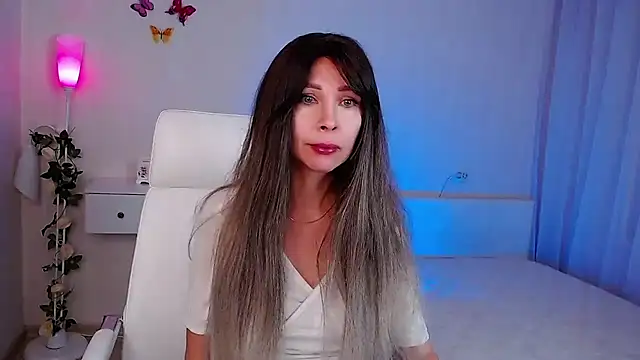 Snapshot of wendifoste chatting on November 2025 06:29:02 PM wendifoste online show from November 2025 06:29:02 PM