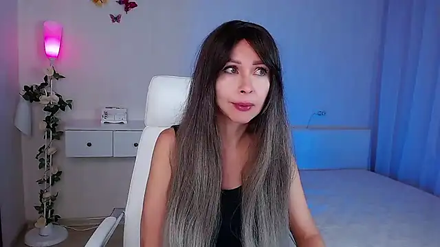 Snapshot of wendifoste chatting on October 2025 06:18:02 PM wendifoste online show from October 2025 06:18:02 PM