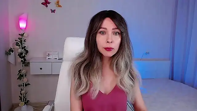 Snapshot of wendifoste chatting on March 2025 05:23:02 PM wendifoste online show from March 2025 05:23:02 PM