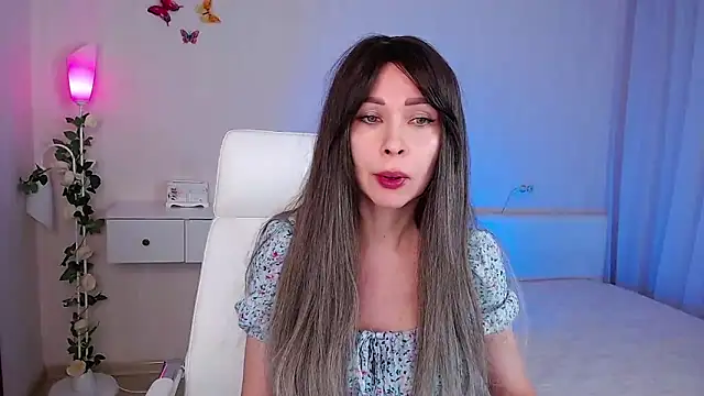 Snapshot of wendifoste chatting on March 2025 05:28:01 PM wendifoste online show from March 2025 05:28:01 PM