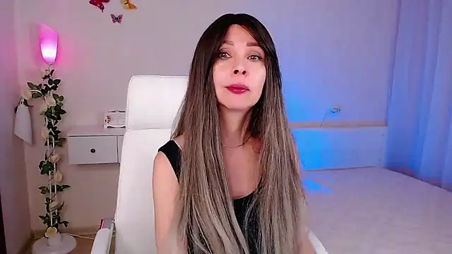 Snapshot of wendifoste chatting on February 2025 09:15:02 PM wendifoste online show from February 2025 09:15:02 PM