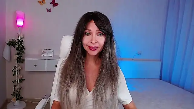 Snapshot of wendifoste chatting on October 2025 05:13:02 PM wendifoste online show from October 2025 05:13:02 PM