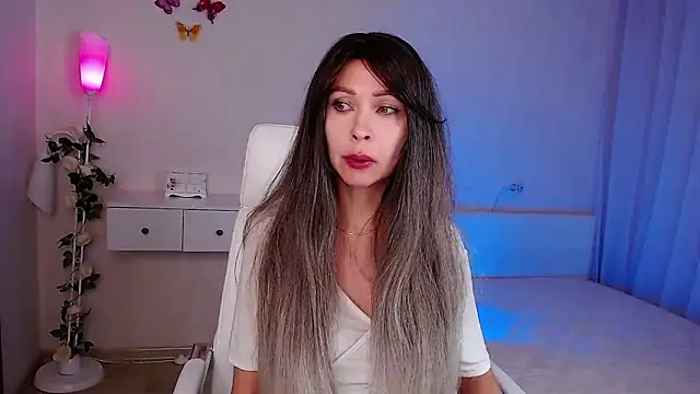 Snapshot of wendifoste chatting on November 2025 06:34:02 PM wendifoste online show from November 2025 06:34:02 PM