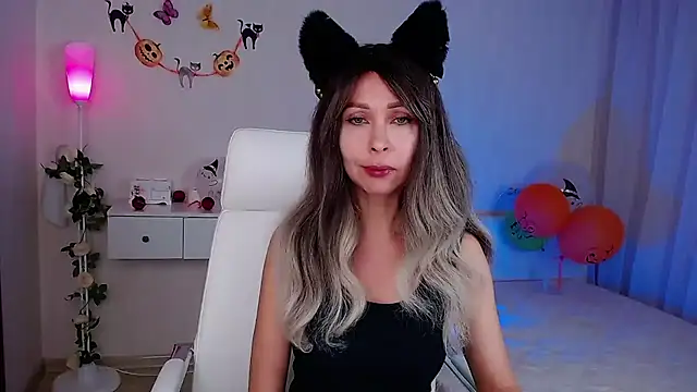 Snapshot of wendifoste chatting on November 2025 05:50:02 PM wendifoste online show from November 2025 05:50:02 PM