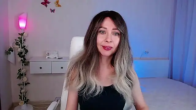 Snapshot of wendifoste chatting on March 2025 08:29:02 PM wendifoste online show from March 2025 08:29:02 PM