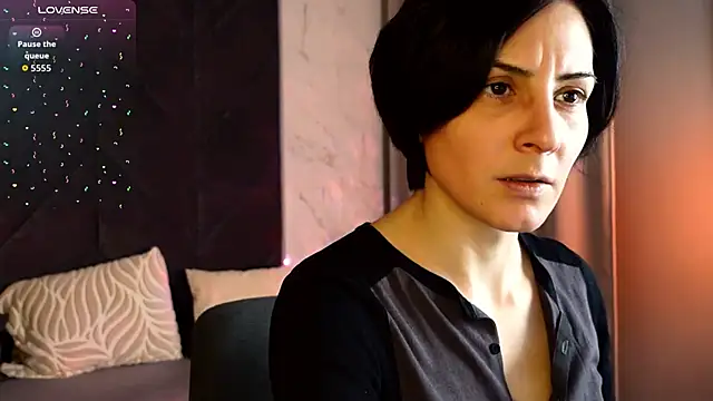 LorenDaze online show from March 2026 06:27:01 AM