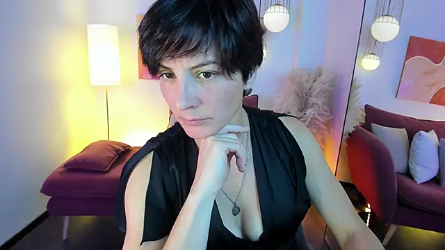 LorenDaze online show from September 2025 01:39:01 PM