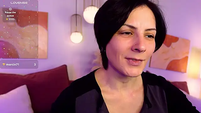 LorenDaze online show from January 2026 07:59:01 AM