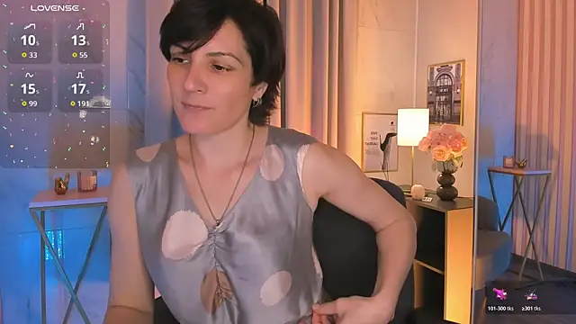 LorenDaze online show from June 2026 01:49:01 PM