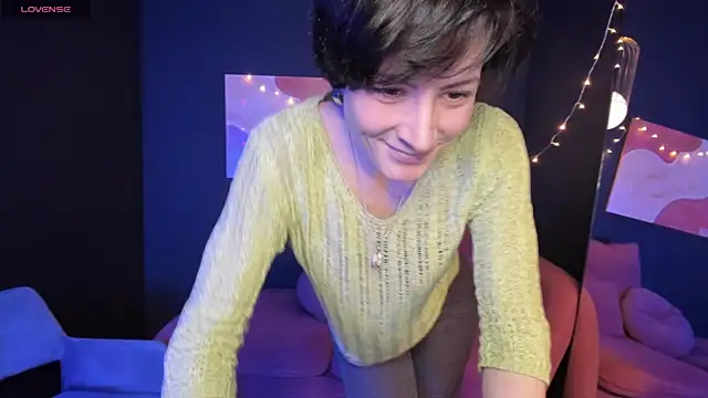 LorenDaze online show from January 2025 02:28:02 PM