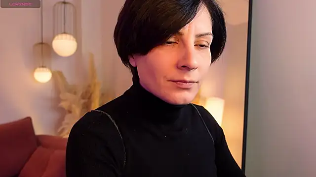 LorenDaze online show from February 2026 07:41:01 AM