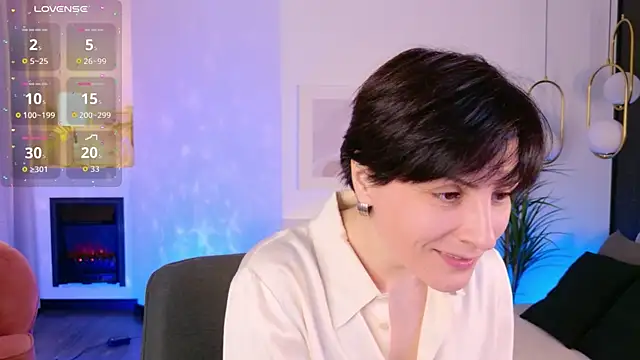 LorenDaze online show from April 2026 01:50:02 PM