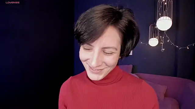 LorenDaze online show from February 2025 02:01:01 PM